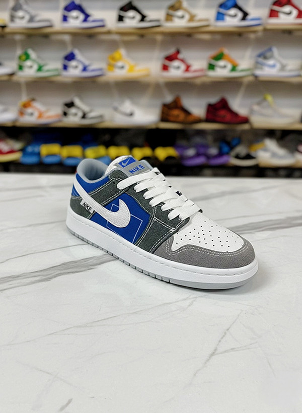 کتانی مردانه نایک جردن