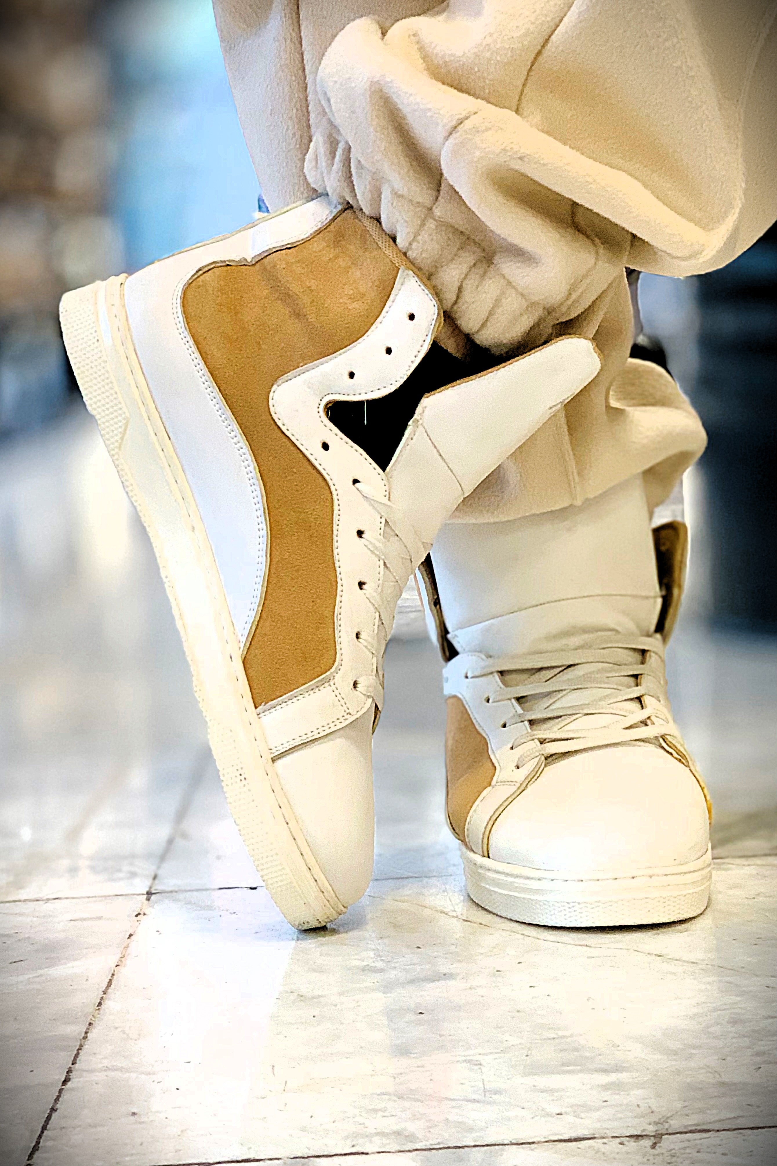 ونس مردانه ساقدار مدل هوتک